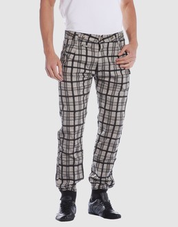 Confronta prezzi Diesel pantaloni pantaloni su yoox.com