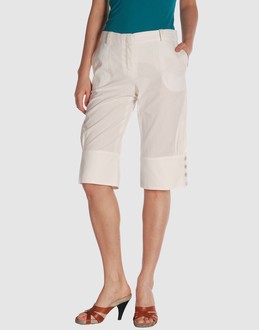 Confronta prezzi Nina ricci pantaloni bermuda su yoox.com