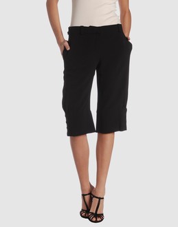 Confronta prezzi Nina ricci pantaloni bermuda su yoox.com