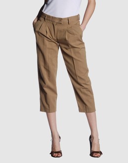 SEE BY CHLOE PANTALONI Pantaloni capri su YOOX.COM