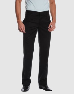 KRIS VAN ASSCHE PANTALONI Pantaloni classici su YOOX.COM