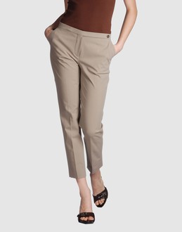 PRADA - PANTALONS - Pantalons corsaires - sur YOOX.COM