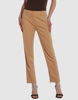VALENTINO ROMA PANTALONI Pantaloni classici su YOOX.COM