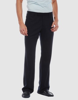 VIKTOR & ROLF PANTALONI Pantaloni classici su YOOX.COM
