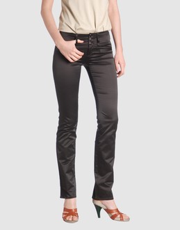VERSACE JEANS COUTURE - PANTALONS - Pantalons classiques - sur YOOX.COM