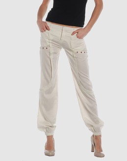 CNC COSTUME NATIONAL PANTALONI Pantaloni su YOOX.COM