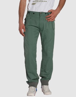 Confronta prezzi Diesel pantaloni pantaloni su yoox.com
