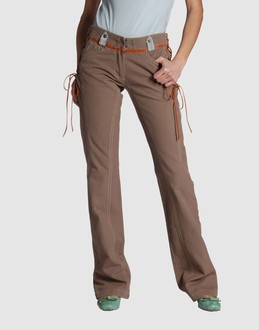JUST CAVALLI PANTALONI Pantaloni su YOOX.COM