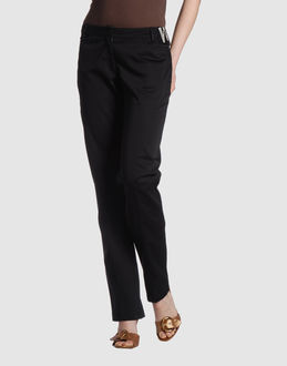 WHOS WHO BASIC PANTALONI Pantaloni su YOOXCOM