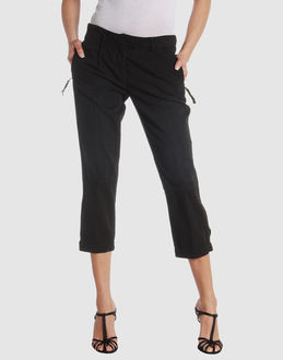 PRADA SPORT - PANTALONS - Pantalons corsaires - sur YOOX.COM