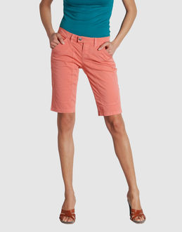 JECKERSON PANTALONI Bermuda su YOOX.COM
