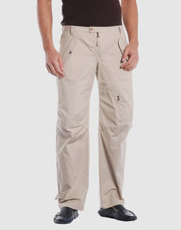 Confronta prezzi Futuro pantaloni pantaloni su yoox.com