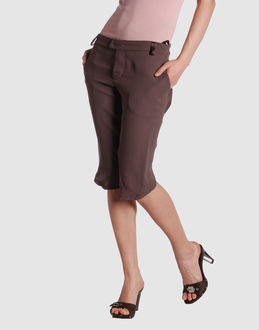 D_CLN - Women - PANTS - Bermudas on YOOX.COM