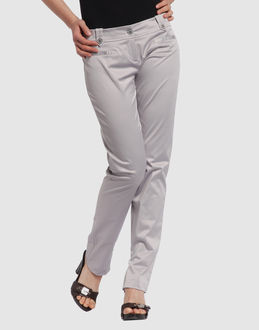 PETRA PANTALONI Pantaloni vita bassa su YOOX.COM