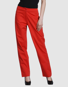 LISA CORTI PANTALONI Pantaloni su YOOX.COM