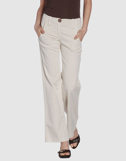 MALIPARMI PANTALONI Pantaloni vita bassa su YOOX.COM