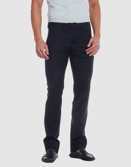 NEIL BARRETT PANTALONI Pantaloni classici su YOOX.COM