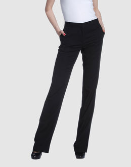 GIVENCHY PANTALONI Pantaloni su YOOX.COM