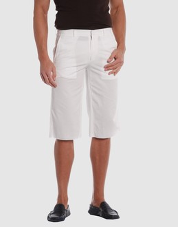 JIL SANDER PANTALONI Bermuda su YOOX.COM