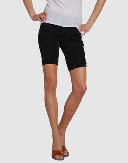 Confronta prezzi Emporio armani pantaloni bermuda su yoox.com