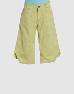 JECKERSON PANTALONI Bermuda su YOOX.COM