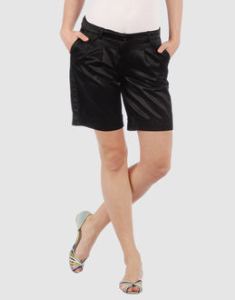 Confronta prezzi Cnc costume national pantaloni bermuda su yoox.com