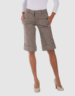 Confronta prezzi Pinko pantaloni bermuda su yoox.com