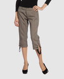 GRIFONI PANTALONI Pantaloni capri su YOOXCOM