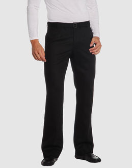 Confronta prezzi Burberry pantaloni pantaloni classici su yoox.com