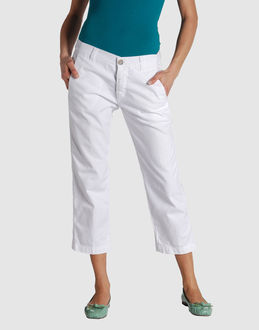 Confronta prezzi Grifoni pantaloni pantaloni capri su yoox.com