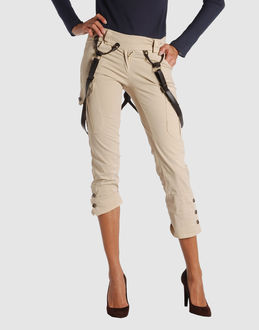 Confronta prezzi Cyberg wear pantaloni pantaloni capri su yoox.com