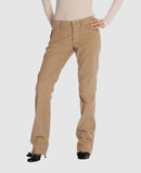 OM PANTALONI Pantaloni su YOOXCOM