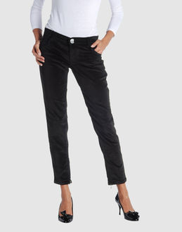 Confronta prezzi Miss sixty pantaloni pantaloni capri su yoox.com