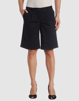AB ALBERTO BIANI TROUSERS Bermuda shorts on YOOXCOM