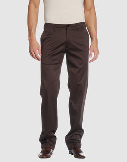 Armani Collezioni :  - PANTALONS - Pantalons taille basse