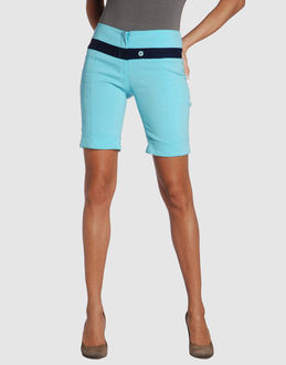 Versace Sport :  - PANTALONS - Bermudas