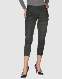 Hussein Chalayan   Pantalons corsaires