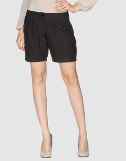  - pantalons - shorts - sur yoox.com