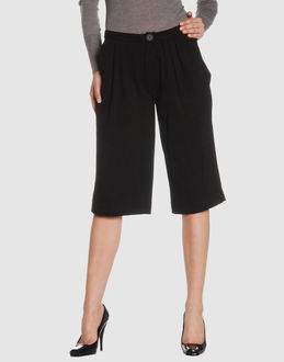 0044 TROUSERS Bermuda Shorts On YOOXCOM