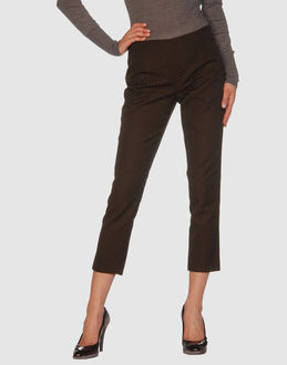 Victoria Coleman    Pantalons corsaires