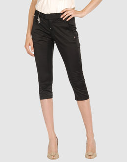 PINKO SUNDAY MORNING - PANTALONS - Pantalons corsaires sur YOOX.COM