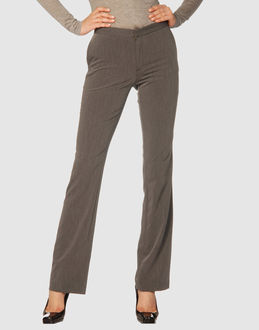 Guess By Marciano :  - PANTALONS - Pantalons