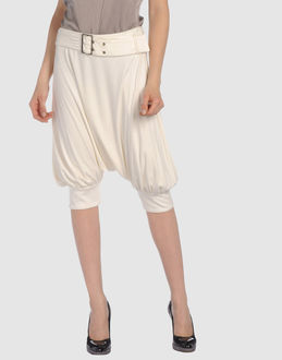 AMAYA ARZUAGA - PANTALONS - Pantalons corsaires sur YOOX.COM