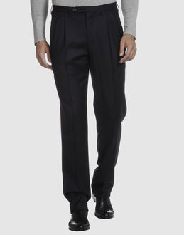 GIO' MORETTI - PANTALONS - Pantalons - sur YOOX.COM-Serge de laine Taille avec passants Fermeture avec fermeture éclair et boutons Cinq poches Jambe avec pinces Serge de laine Tissé 100% laine