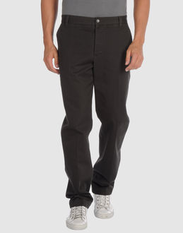 Calvin Klein Khakis : - PANTALONS - Pantalons