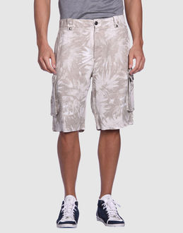 Armani Collezioni :  - PANTALONS - Bermudas