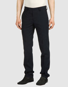 PRADA - HOSEN - Hosen - bei YOOX.COM