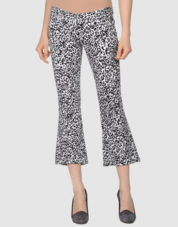 BALMAIN 3/4-length shorts - Item 36187326