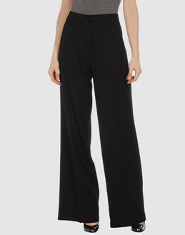 Annarita N.   Pantalons classiques