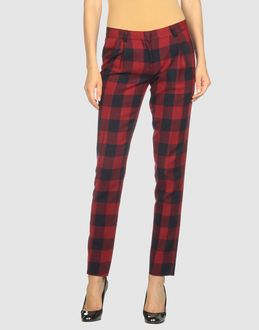 F E M   Pantalons classiques